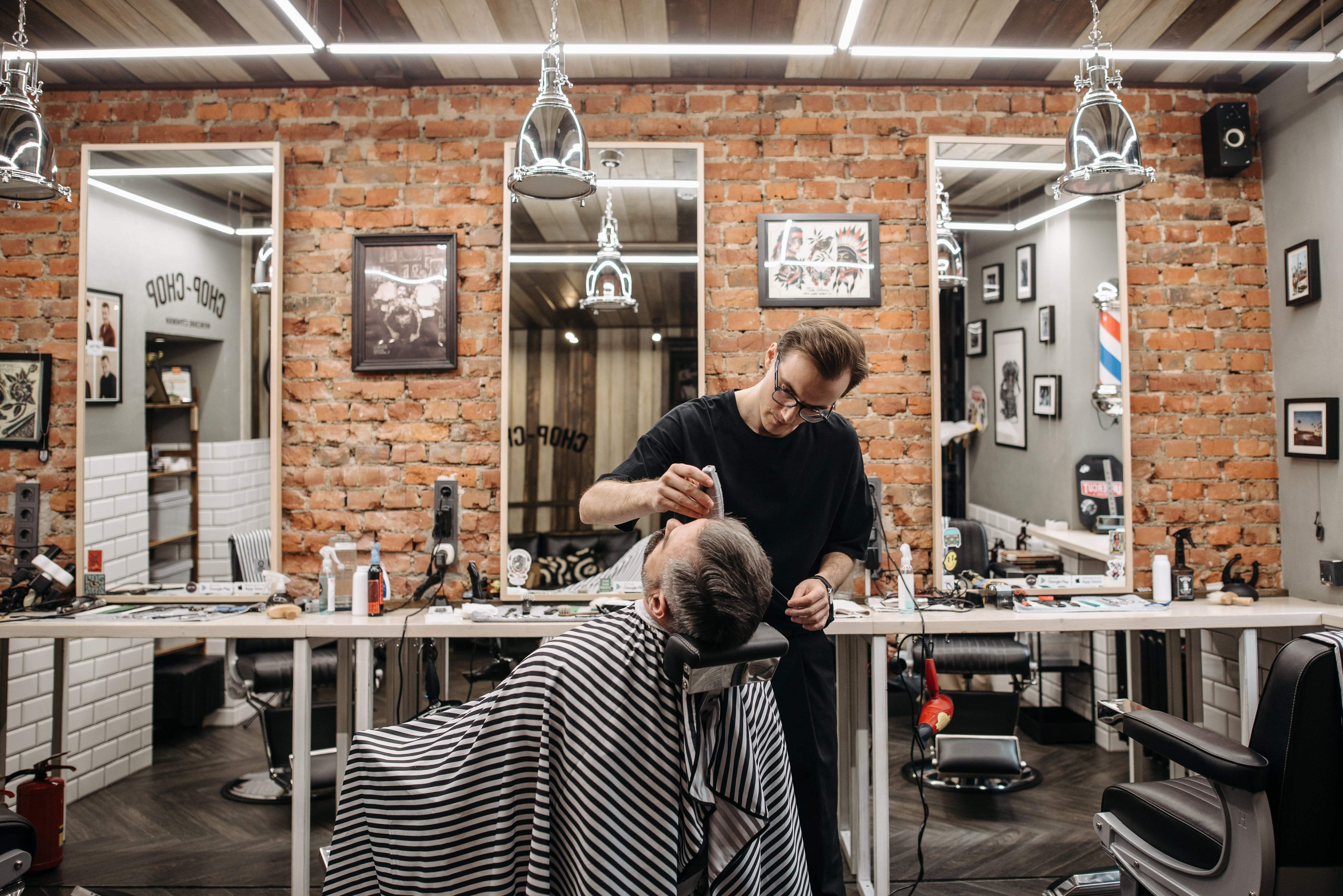 The Evolution of in the Digital Age — BarberSets