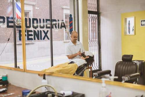 A Guide to the Best Salon Dryers for Professional Results