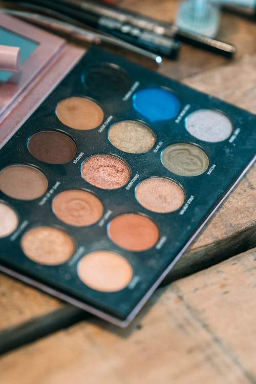 The Best Products for Achieving a Soft-Focus Makeup Finish