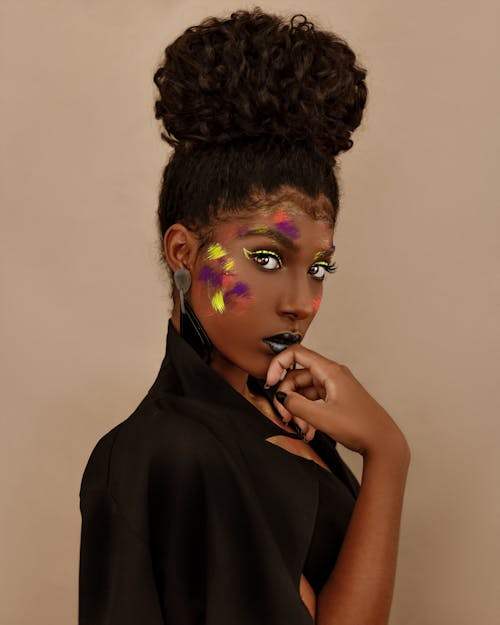 The Best Techniques for Cutting Hair for Different Skin Types