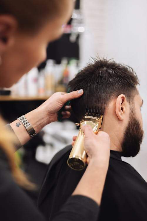 How to Optimize Your Barber Shop’s Layout for Efficiency