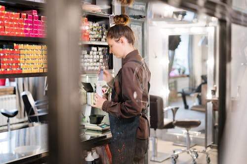 How to Build a Professional Makeup Collection That Wows Clients