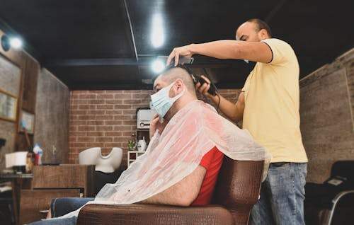 How to Choose the Right Barber Tools for High-Performance Grooming