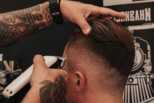 How to Create a Custom Hair Color Kit for Salon Professionals