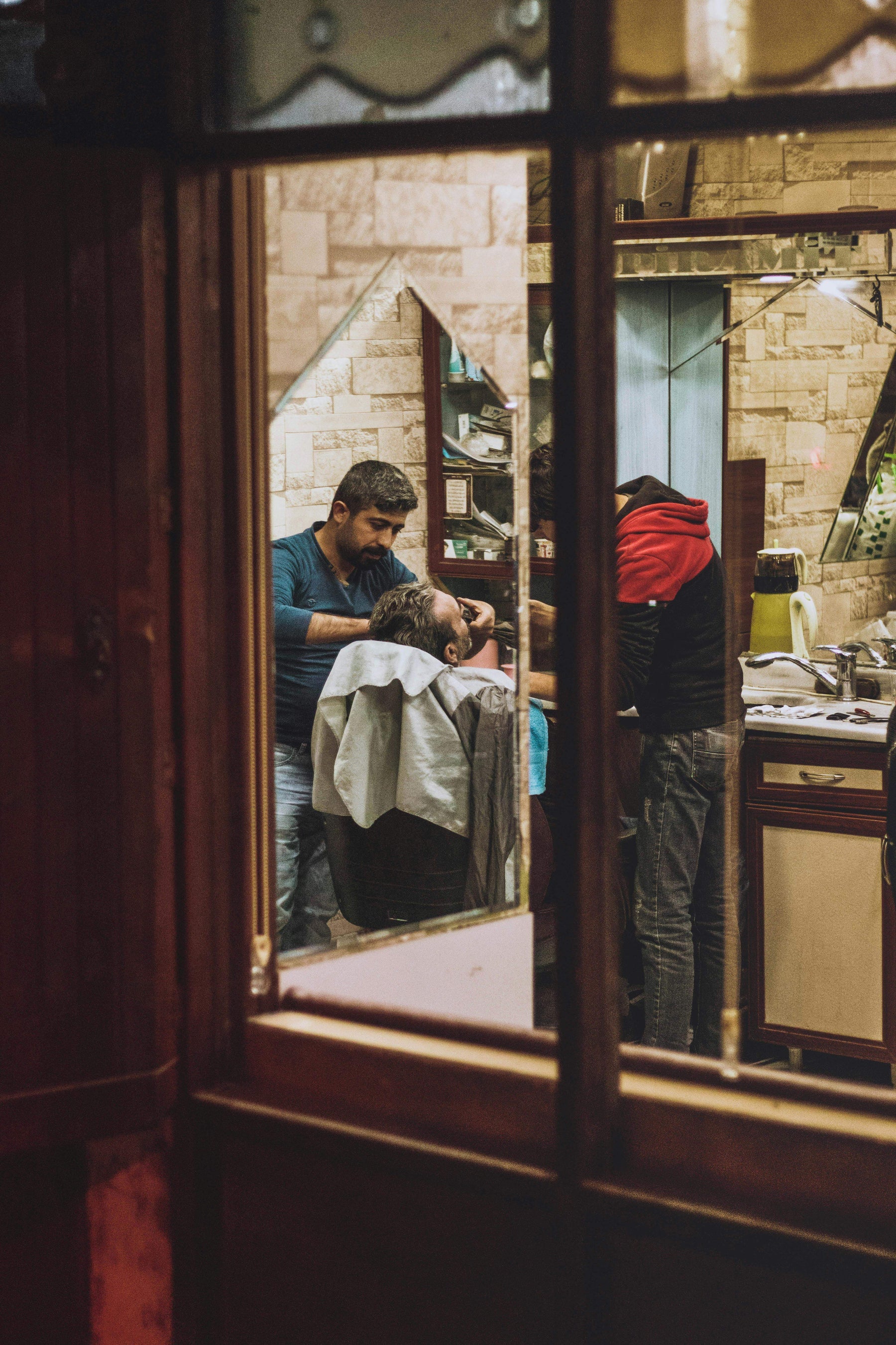 How to Create a Signature Barber Look That Leaves a Lasting Impression on Every Client