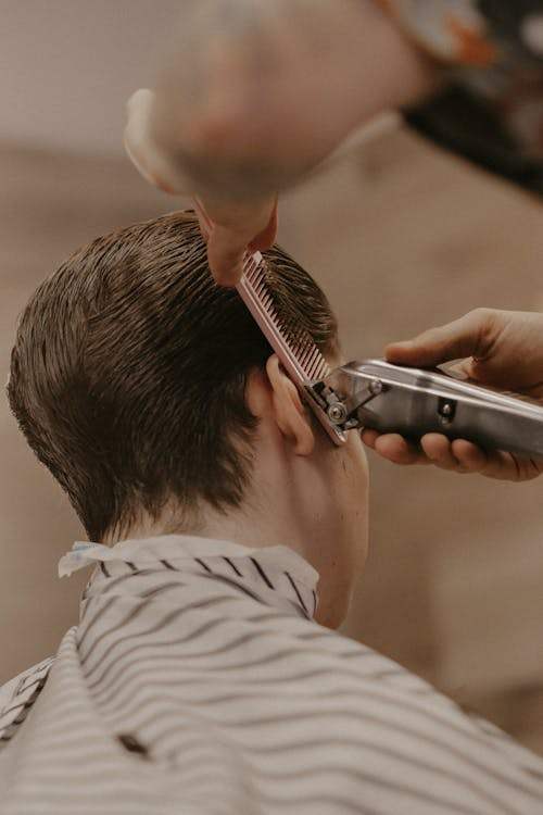 Essential Tips for Maintaining Salon Lighting for Perfect Makeup Application