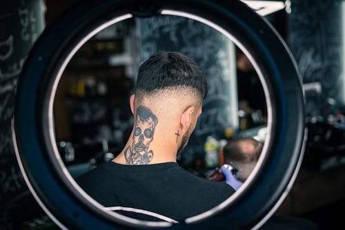 Top Barber Supply Must-Haves for a Modern Mobile Service