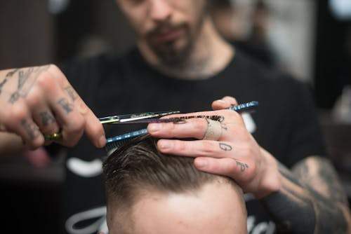 The Importance of Customer Service in Barbering