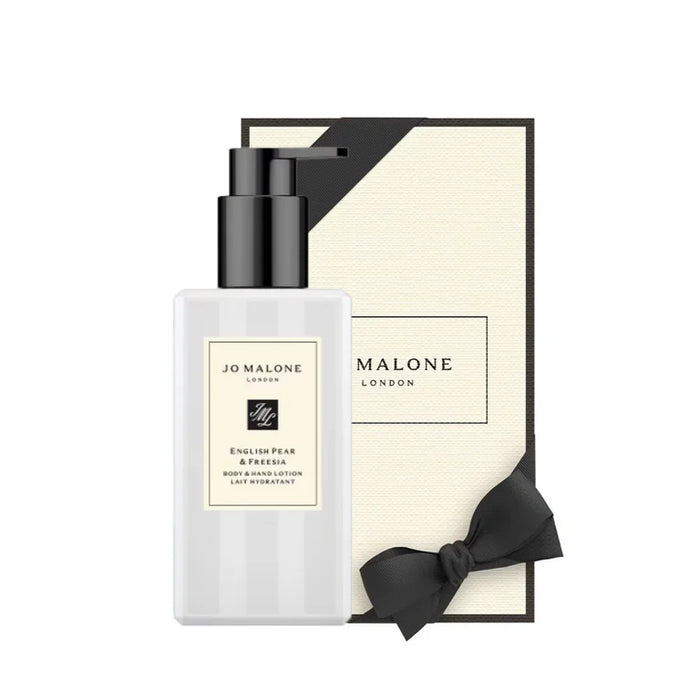 Lotion pour le corps et les mains à la poire anglaise et au freesia de Jo Malone pour unisexe - Lotion pour le corps 8,5 oz