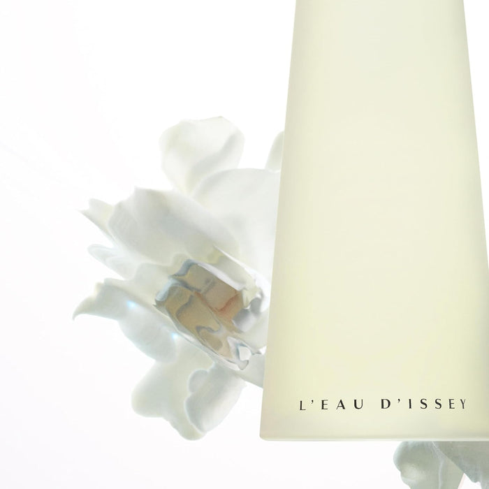 Leau Dissey de Issey Miyake para mujeres - Spray EDT de 3,3 oz