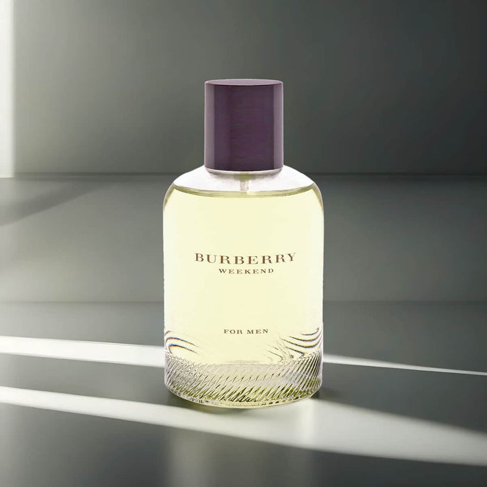 Burberry Weekend de Burberry pour homme - Vaporisateur EDT de 3,3 oz