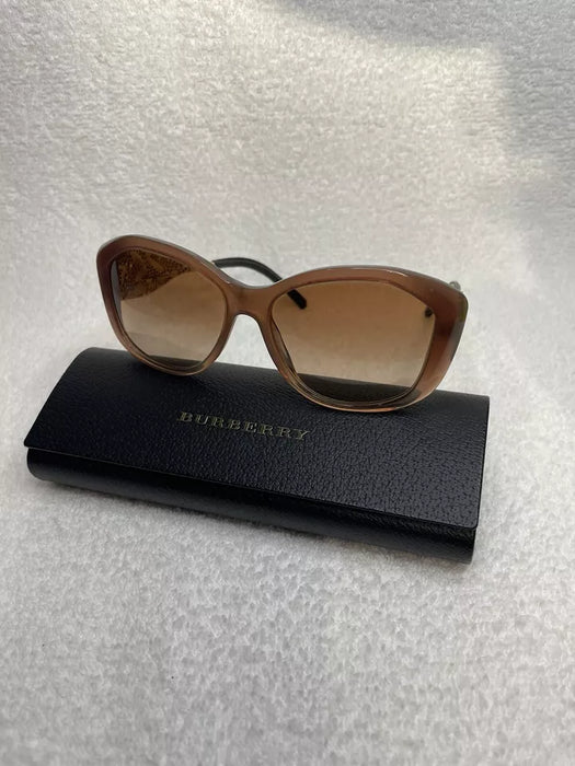 Burberry BE 4208-Q 3572-13 - Opale Beige-Marron Dégradé de Burberry pour Femme - 57-16-135 mm Lunettes de soleil